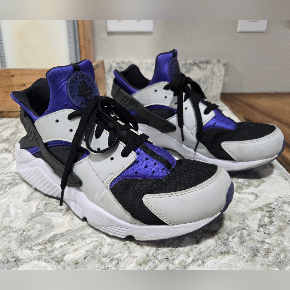 Nike Air Huarache Sneakers